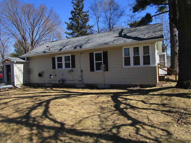 454 Center St, Adams, WI 53910 - back of property with roof with shingles