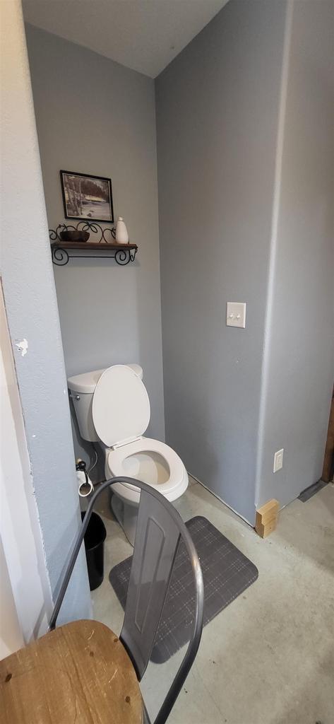 1116 Washington Ave, Stevens Point, WI 54481 - view of bathroom