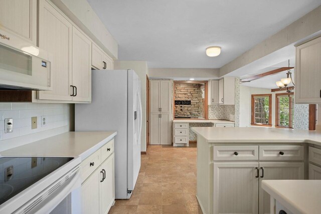 5711 Pheasant Hill Rd, Monona, WI 53716