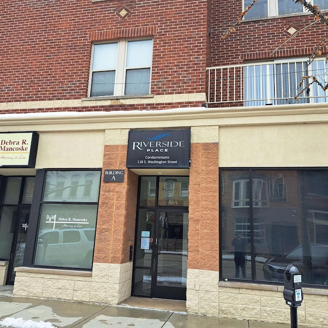 view of building exterior