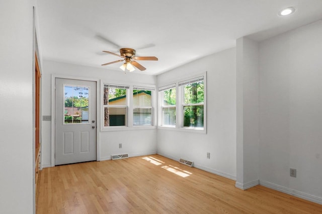 725 Eugenia Ave, Madison, WI 53705 - foyer featuring a ceiling fan, light wood-style flooring, baseboards, and recessed lighting