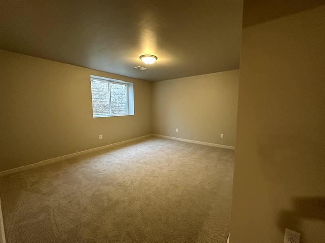 N9249 Constellation Dr, Appleton, WI 54915 - empty room featuring light carpet