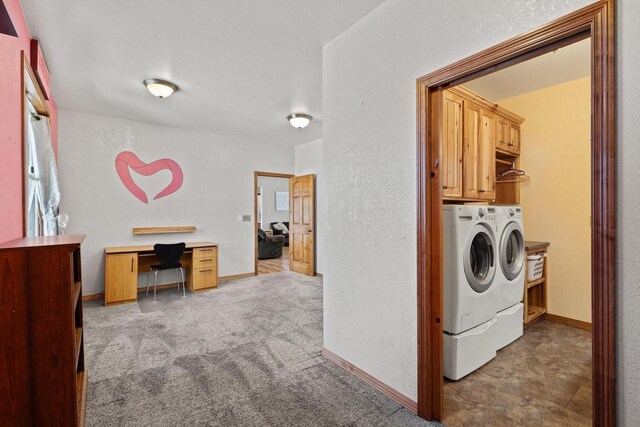 8464 County Rd S, Pulaski, WI 54162 - washroom featuring carpet, baseboards, cabinet space, washing machine and dryer, and a textured wall