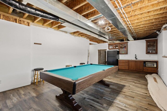 8464 County Rd S, Pulaski, WI 54162 - rec room featuring wood finished floors, pool table, and a sink