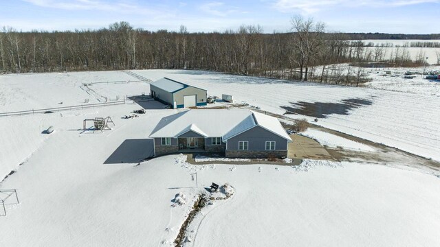 8464 County Rd S, Pulaski, WI 54162 - view of snowy aerial view