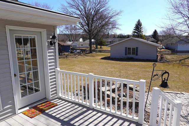 N8891 Gladstone Beach Rd, Fond Du Lac, WI 54937 - deck featuring a lawn