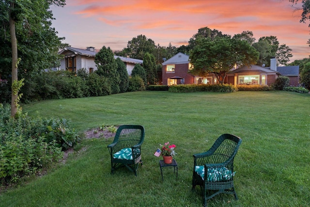 4696 N Lake Dr, Whitefish Bay, WI 53211 - view of yard