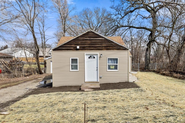 33110 Store St, Burlington, WI 53105 - view of outdoor structure featuring entry steps and fence