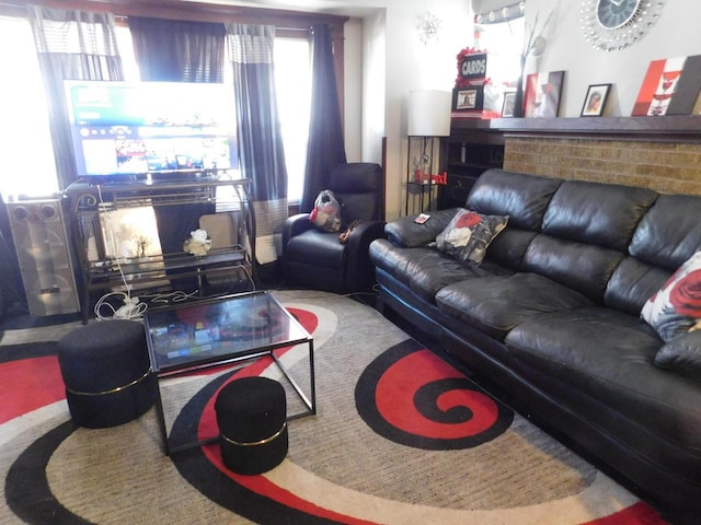 3007 N 29th St, Milwaukee, WI 53210 - view of living area