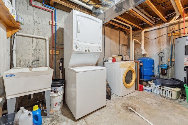 N9805 County Road Aa, Portage, WI 53901 - laundry area with estacked washer and dryer and electric water heater