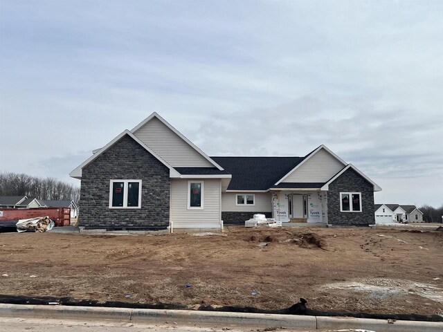 2421 Creeksedge Way, De Pere, WI 54115 - view of front of property featuring stone siding