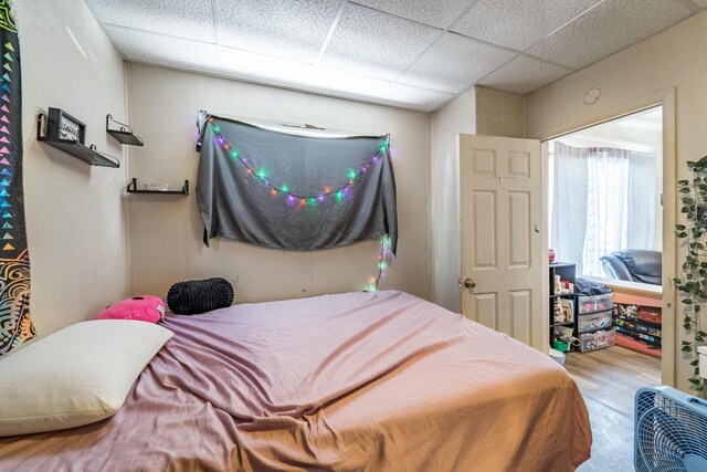 516 Hamilton St, Wausau, WI 54403 - bedroom with a drop ceiling