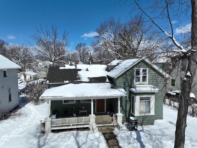 516 Hamilton St, Wausau, WI 54403 - view of front of house featuring a porch
