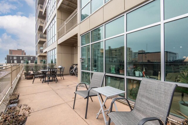 1550 E Royall Pl Unit 410, Milwaukee, WI 53202 - view of balcony