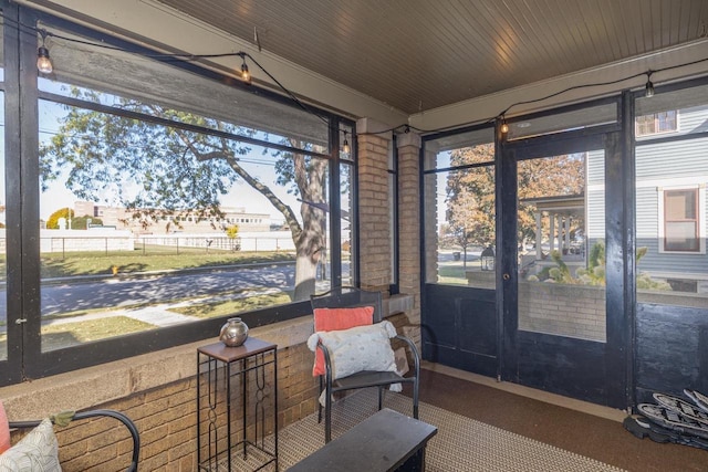1337 Washington Ave, Oshkosh, WI 54901 - view of sunroom