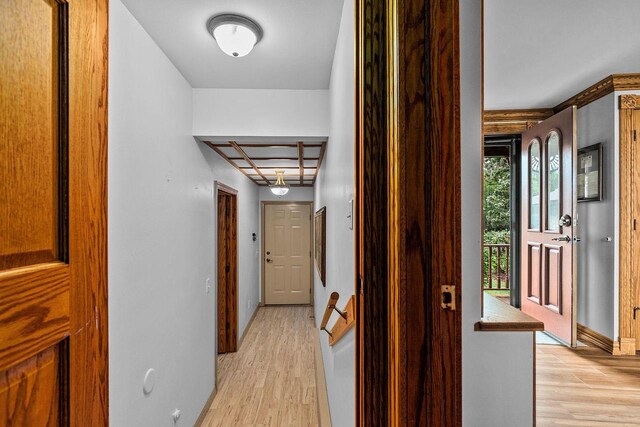 2346 Hickory Ln, Oshkosh, WI 54901 - corridor featuring light wood-style flooring and baseboards