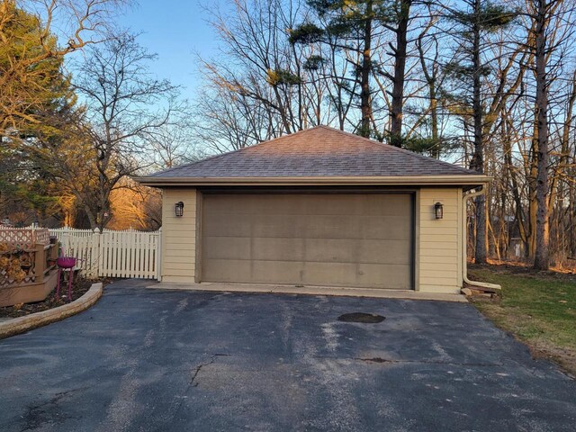 2215 N Shore Dr, Delavan, WI 53115 - detached garage featuring fence