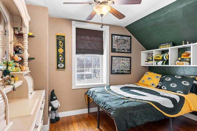 3304 Nicolet Dr, Green Bay, WI 54311 - bedroom with hardwood / wood-style floors, lofted ceiling, ceiling fan, and baseboards