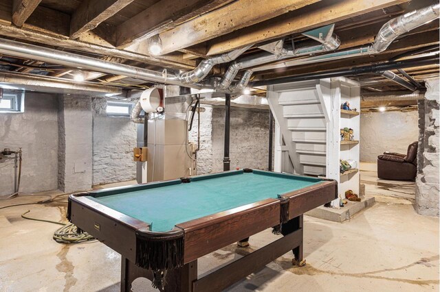 3304 Nicolet Dr, Green Bay, WI 54311 - rec room featuring concrete floors and pool table