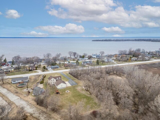 3304 Nicolet Dr, Green Bay, WI 54311 - drone / aerial view with a water view