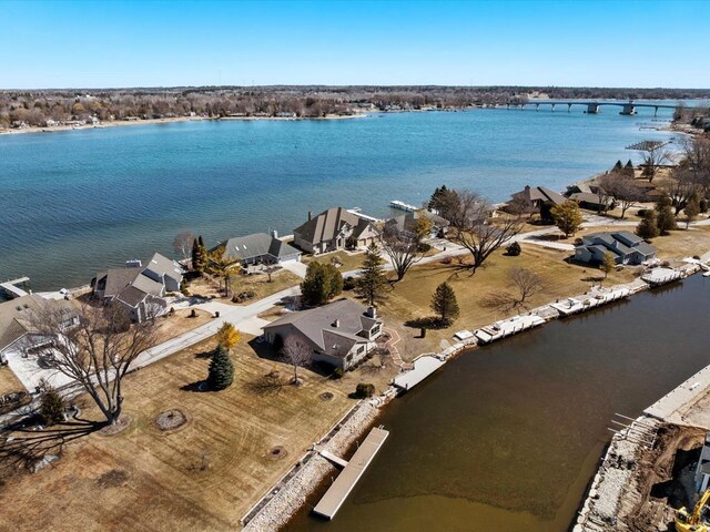 535 E Vine Ct, Sturgeon Bay, WI 54235 - bird's eye view featuring a water view