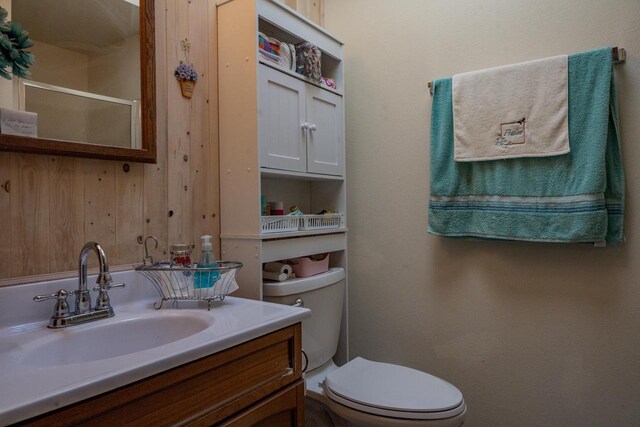 N9656 19th Ave, Necedah, WI 54646 - bathroom featuring vanity, a shower, and toilet