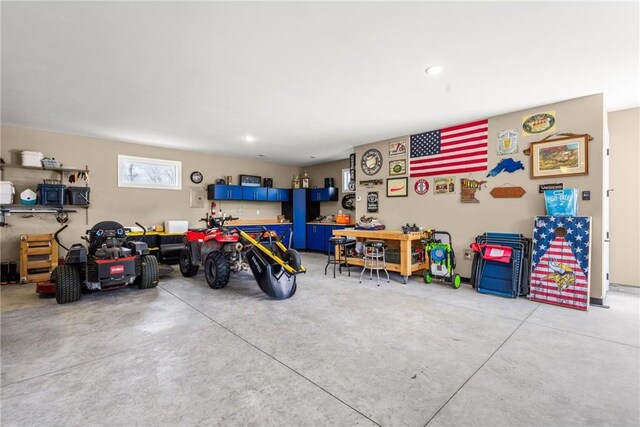 438 Highland Vw, Houlton, WI 54082 - garage with recessed lighting