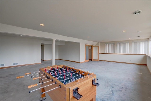 2026 Stonehaven Dr, Sun Prairie, WI 53590 - recreation room featuring recessed lighting, visible vents, and baseboards