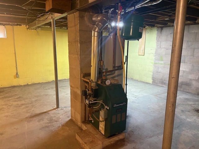 1006 Lulu Ave, Crivitz, WI 54114 - unfinished below grade area featuring a heating unit