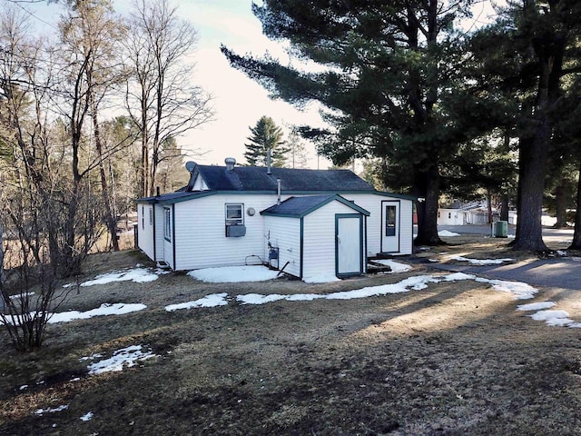 N10444 N Horseshoe Rd, Tomahawk, WI 54487 - view of outbuilding featuring an outdoor structure