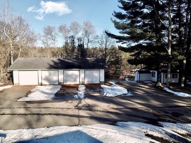 N10444 N Horseshoe Rd, Tomahawk, WI 54487 - view of detached garage