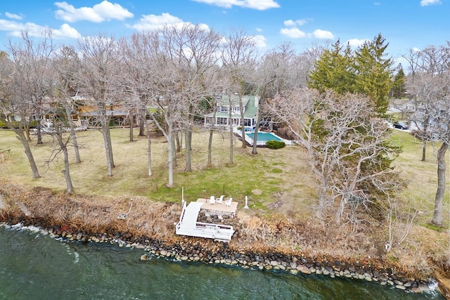 549 Illinois Ave, Green Lake, WI 54941 - drone / aerial view with a water view