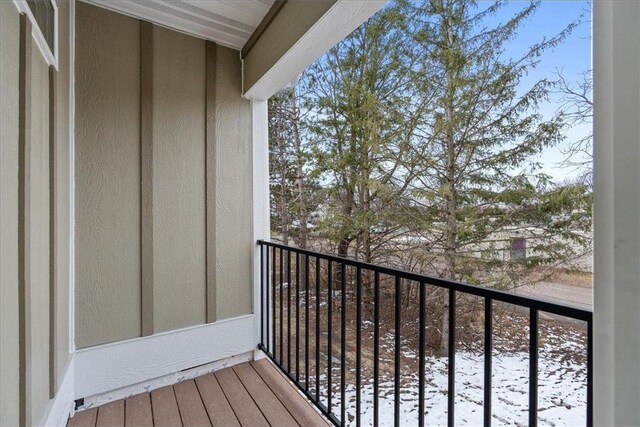 425 W 8th St Unit 20, New Richmond, WI 54017 - view of balcony
