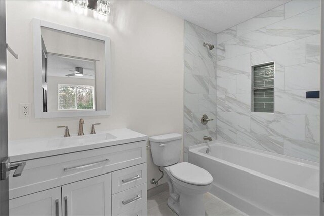 425 W 8th St Unit 20, New Richmond, WI 54017 - full bathroom with  shower combination, toilet, and vanity