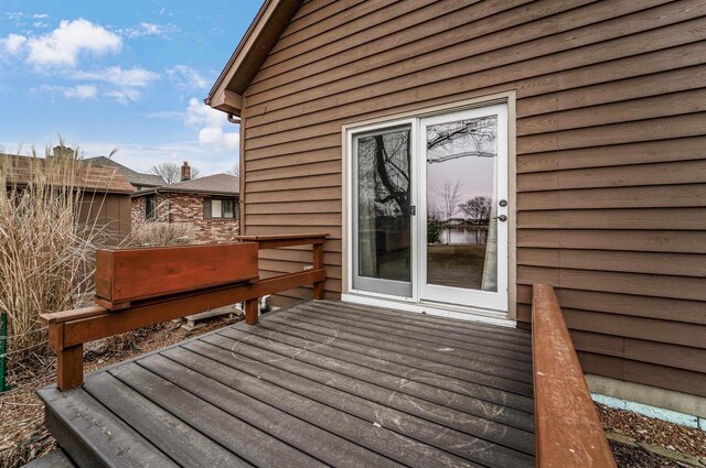 2015 Hickory Ln, Oshkosh, WI 54901 - view of wooden terrace