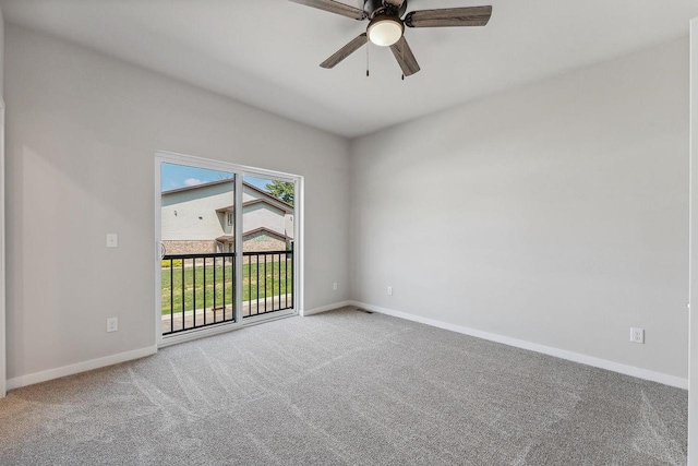 216 S Dewey Ave, Reedsburg, WI 53959 - unfurnished room featuring carpet floors, baseboards, and ceiling fan