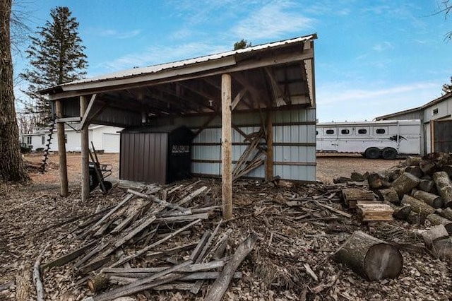 8283 345th St, Stanley, WI 54768 - view of pole building