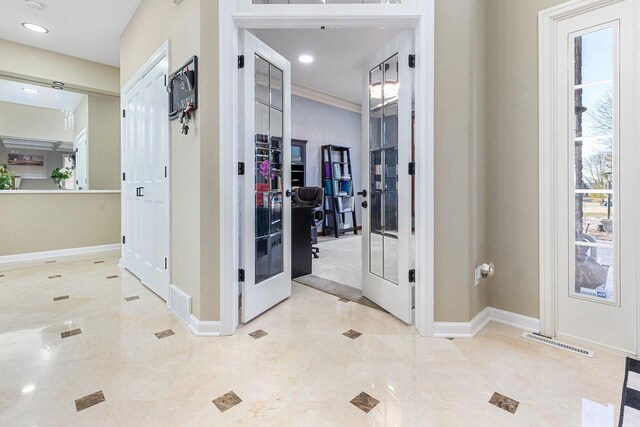 N4455 Dorothy Jane Ct, Kaukauna, WI 54130 - entrance foyer featuring crown molding, visible vents, baseboards, and recessed lighting