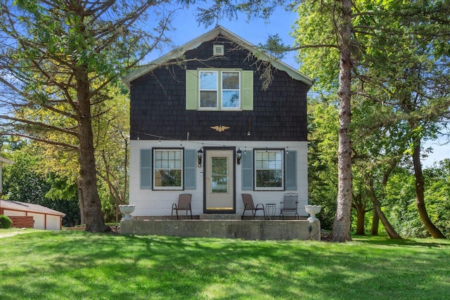1941 S 124th St, New Berlin, WI 53151 - colonial inspired home featuring a front yard