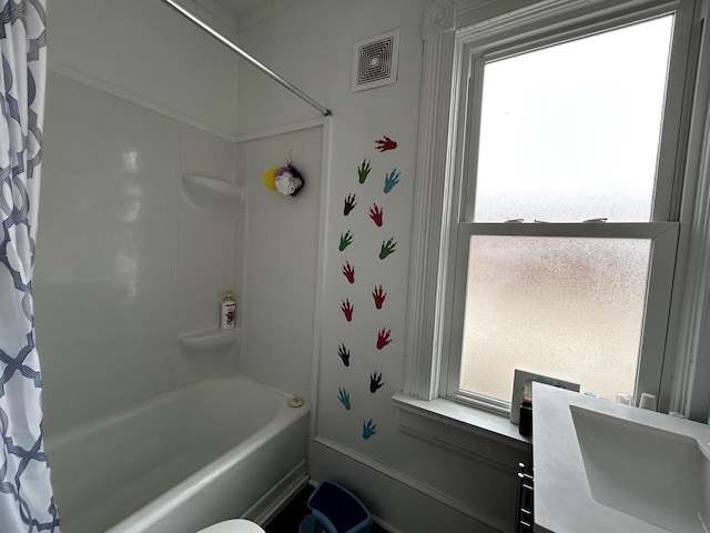 1842 Lasalle St, Racine, WI 53402 - full bathroom with visible vents and shower / bath combo