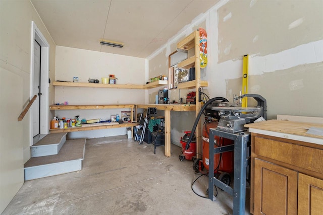 storage area with visible vents