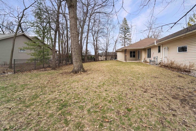 view of yard featuring fence