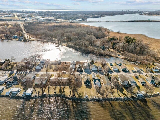 2963 Sunset Point Ln, Oshkosh, WI 54904 - aerial view with a residential view and a water view