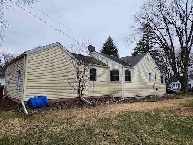 201 N Owen Dr, Madison, WI 53705 - view of side of property with a lawn