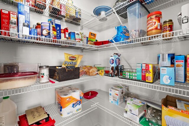 708 Narvik Cir, Stoughton, WI 53589 - view of pantry