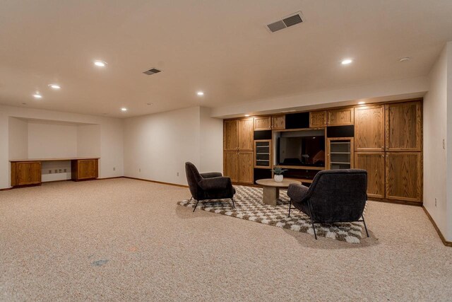 4510 Choctaw Trl, Green Bay, WI 54313 - living area with recessed lighting, visible vents, light colored carpet, and baseboards
