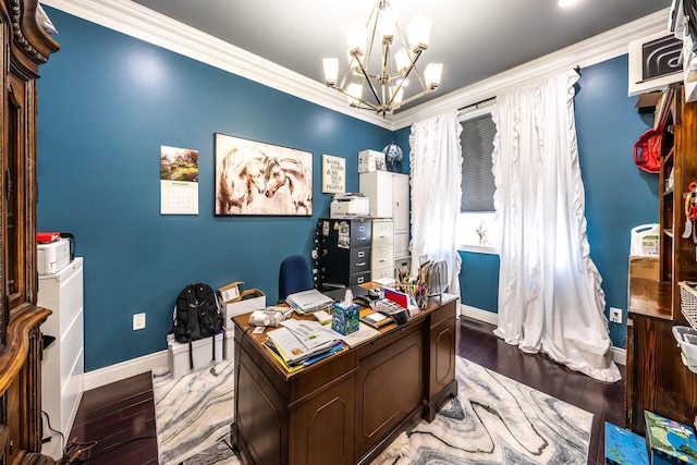 office area with a chandelier, crown molding, baseboards, and wood-type flooring