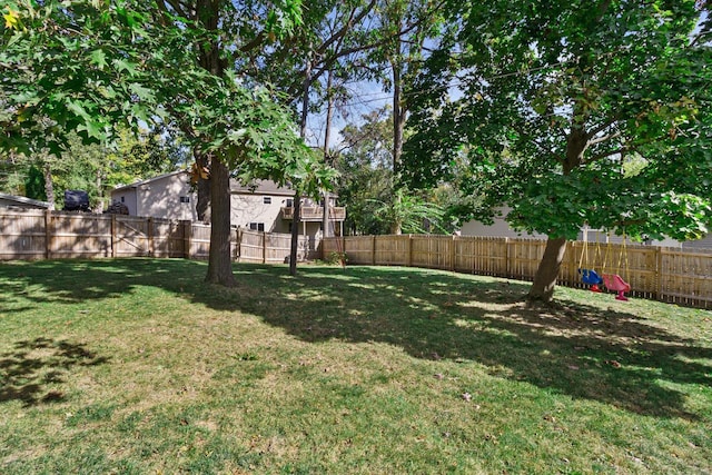 W3780 Cypress Dr, Lake Geneva, WI 53147 - view of yard featuring a fenced backyard