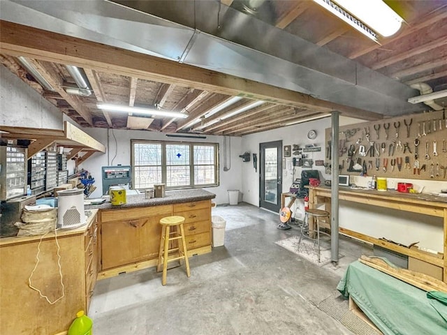 10244 124th St, Chippewa Falls, WI 54729 - basement featuring a workshop area
