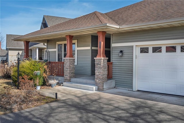 3943 Mill Run Rd, Eau Claire, WI 54703 - view of front facade with roof with shingles and a porch